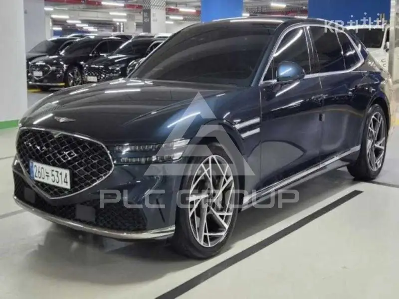 2023 Genesis G90