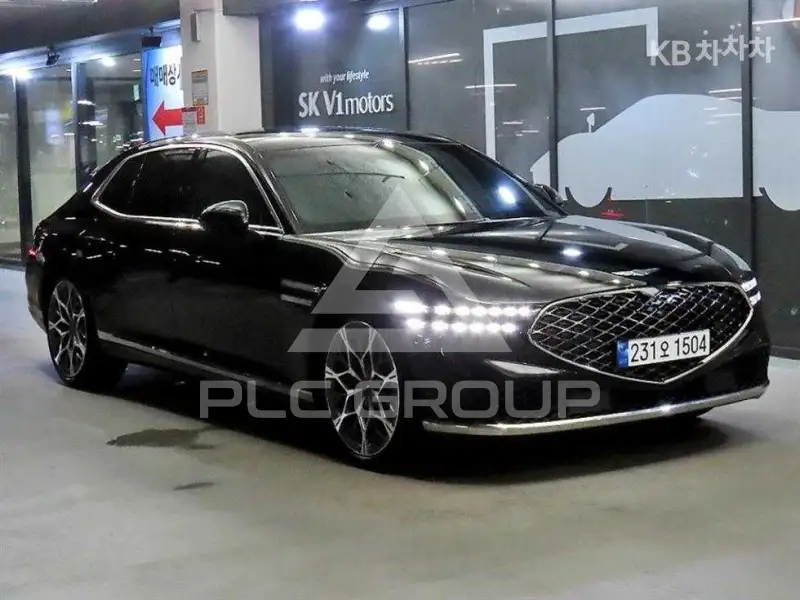 2023 Genesis G90