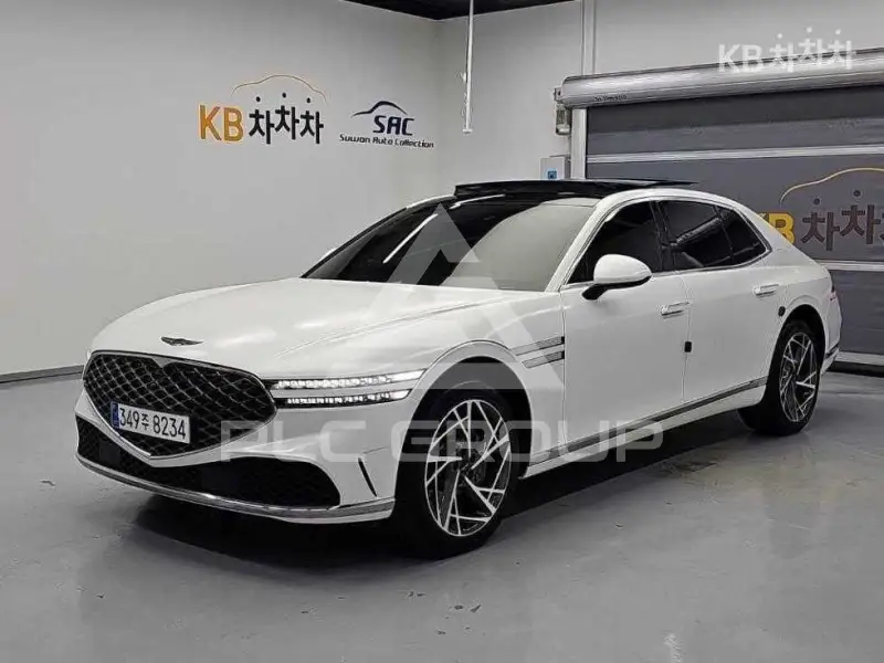 2023 Genesis G90