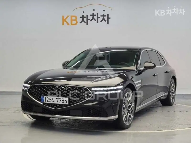 2023 Genesis G90
