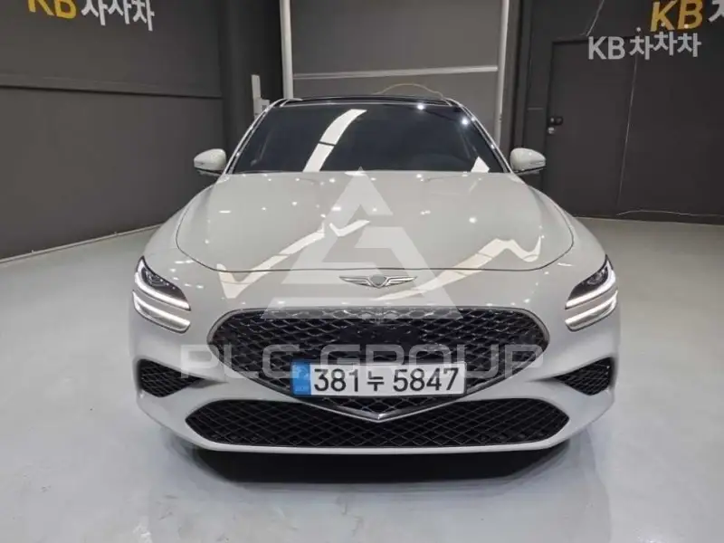 2023 Genesis G70