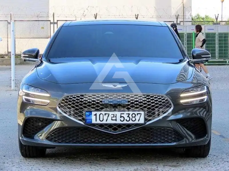 2023 Genesis G70