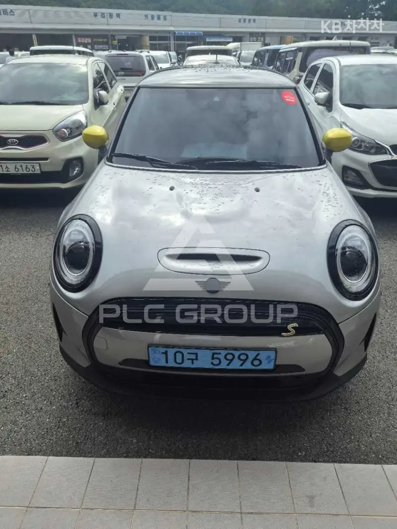 2023 Mini 