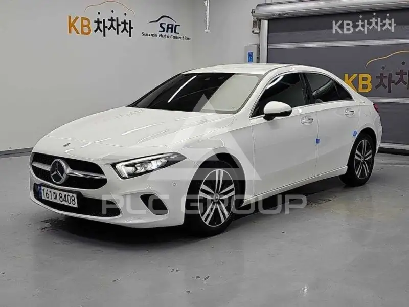 2023 Mercedes Benz A