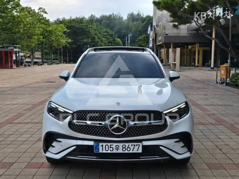 2023 Mercedes Benz GLC-Class
