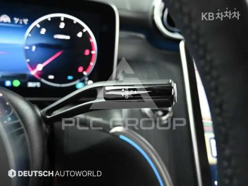2023 Mercedes Benz GLC-Class