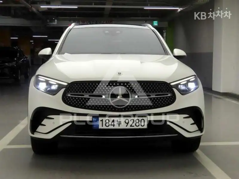 2023 Mercedes Benz GLC-Class