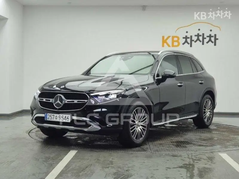2023 Mercedes Benz GLC-Class