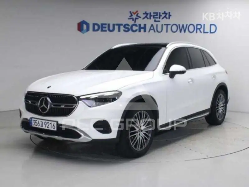 2023 Mercedes Benz GLC-Class
