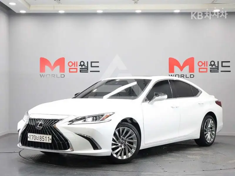 2023 Lexus ES