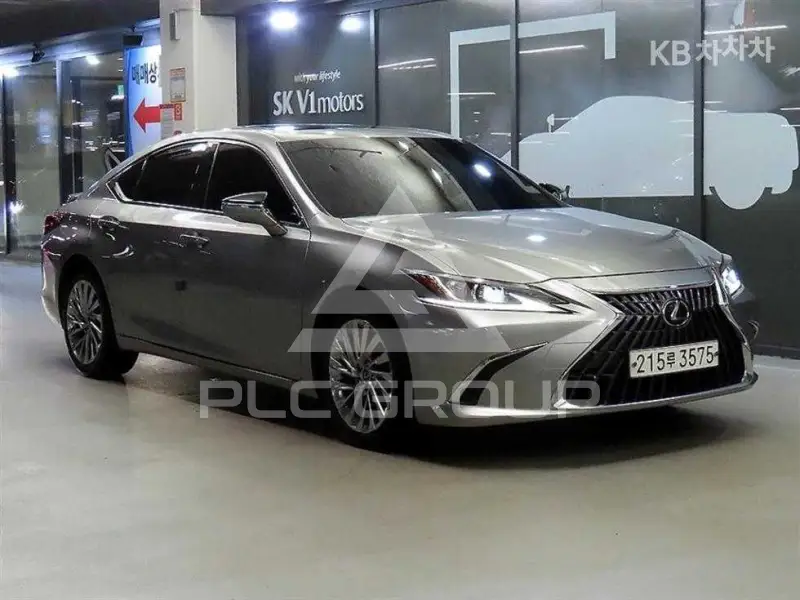2023 Lexus ES