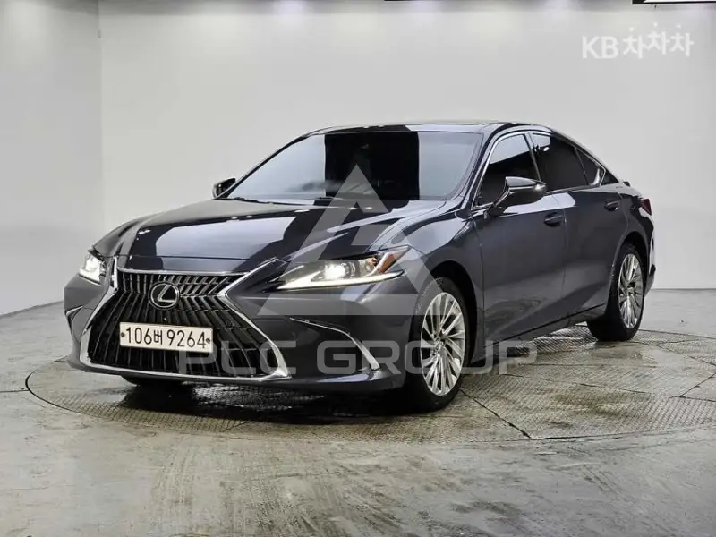 2023 Lexus ES