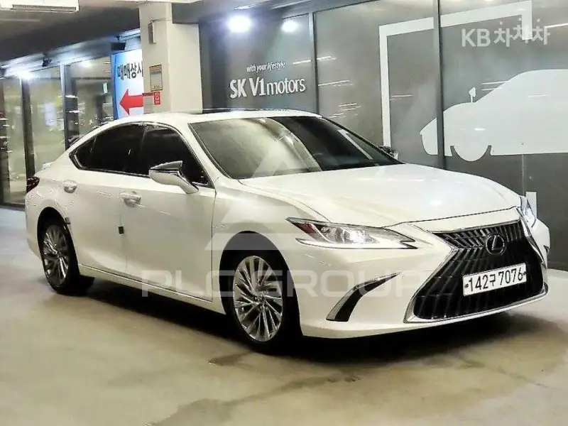 2023 Lexus ES