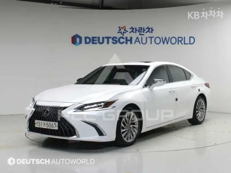 2023 Lexus ES