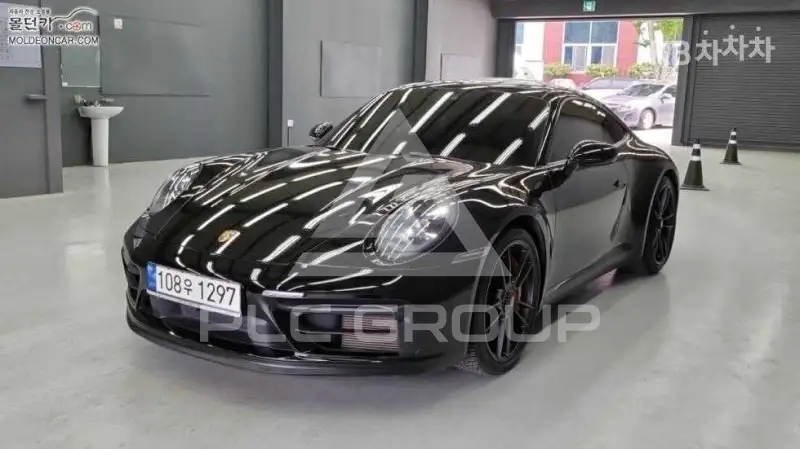 2023 Porsche 911