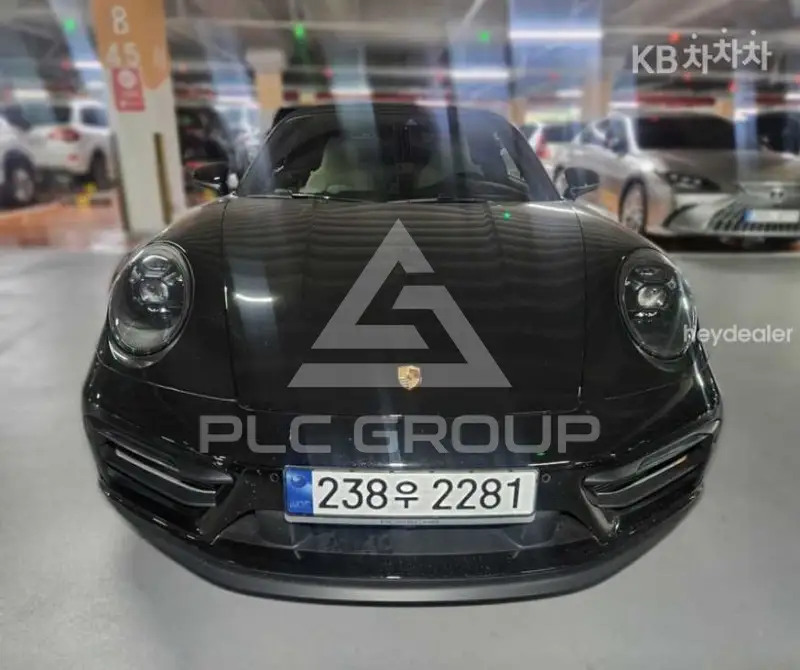 2023 Porsche 911
