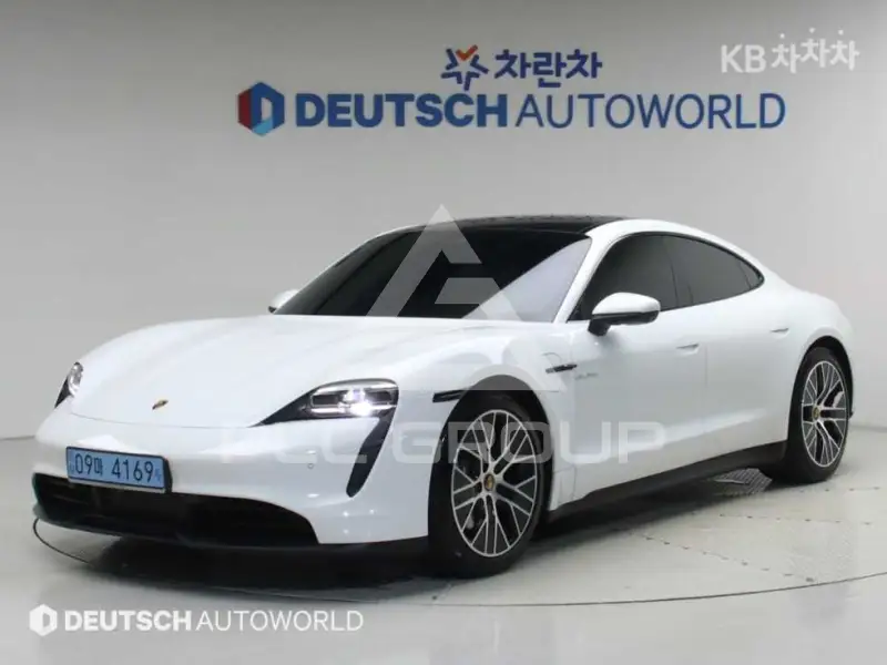 2023 Porsche Taycan