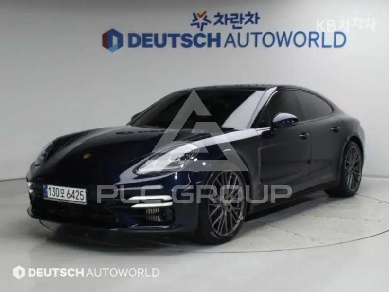2023 Porsche Panamera