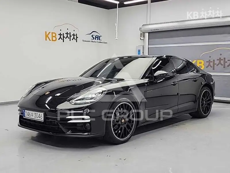 2023 Porsche Panamera