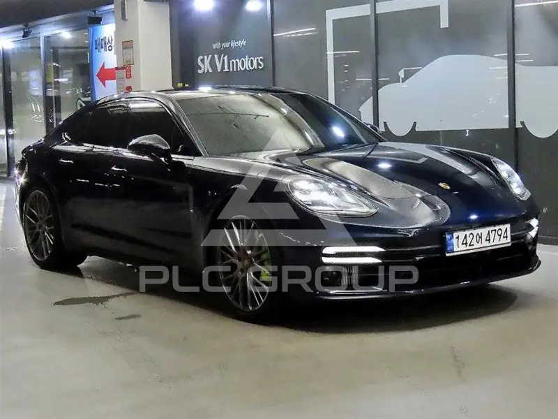 2023 Porsche Panamera