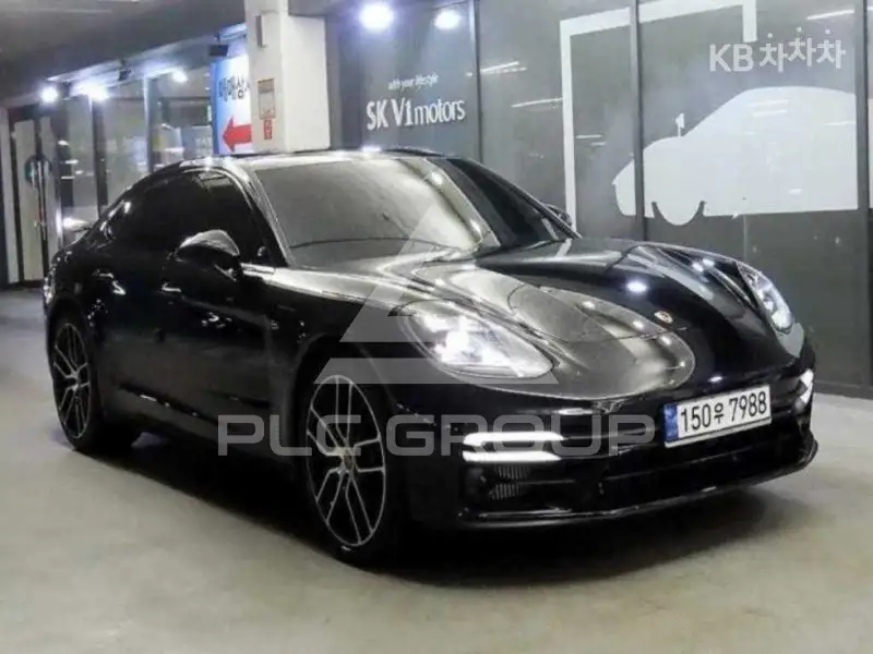 2023 Porsche Panamera