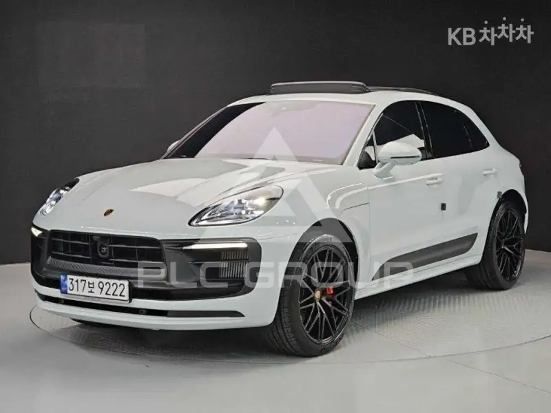 2023 Porsche Macan