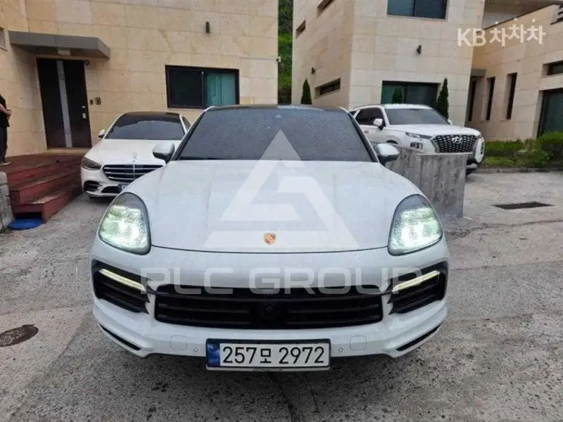 2023 Porsche Cayenne