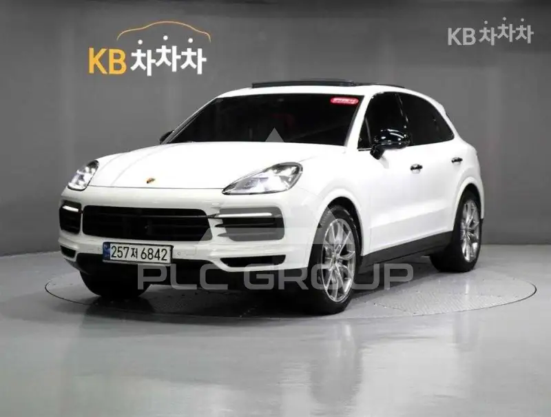 2023 Porsche Cayenne