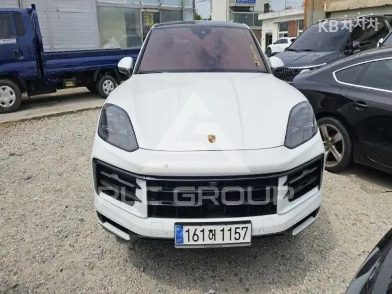2023 Porsche Cayenne