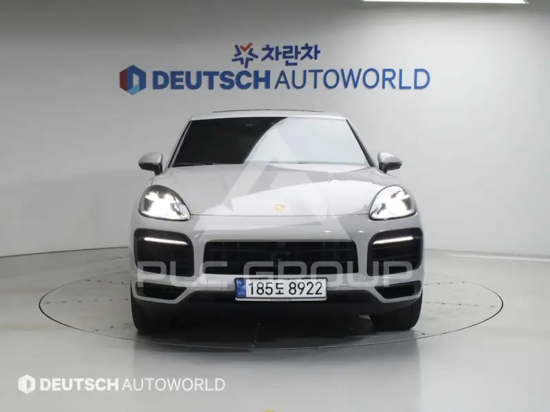 2023 Porsche Cayenne