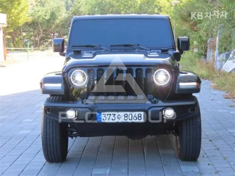 2023 Jeep WRANGLER