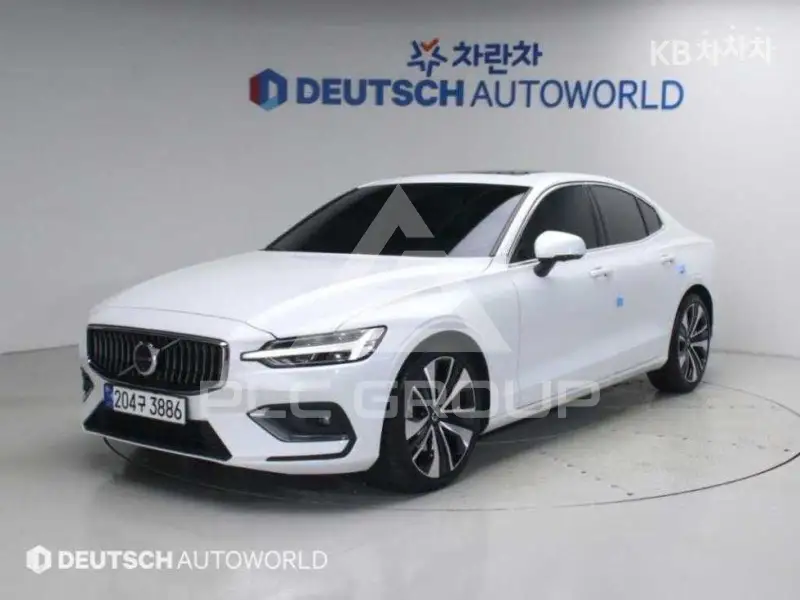 2023 Volvo S60