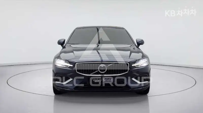 2023 Volvo S60
