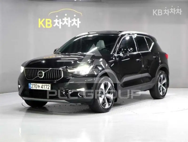 2023 Volvo XC40