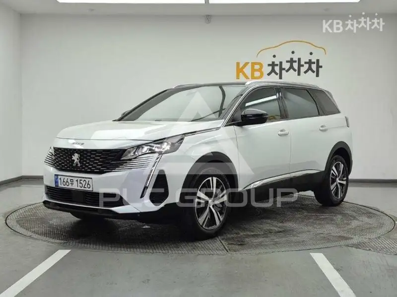 2023 Peugeot 5008
