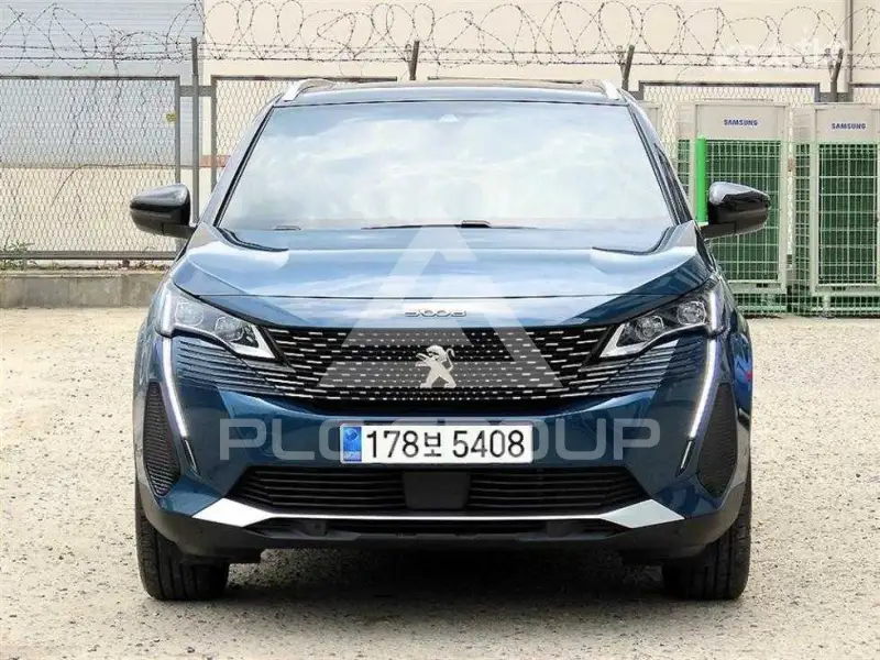 2023 Peugeot 5008