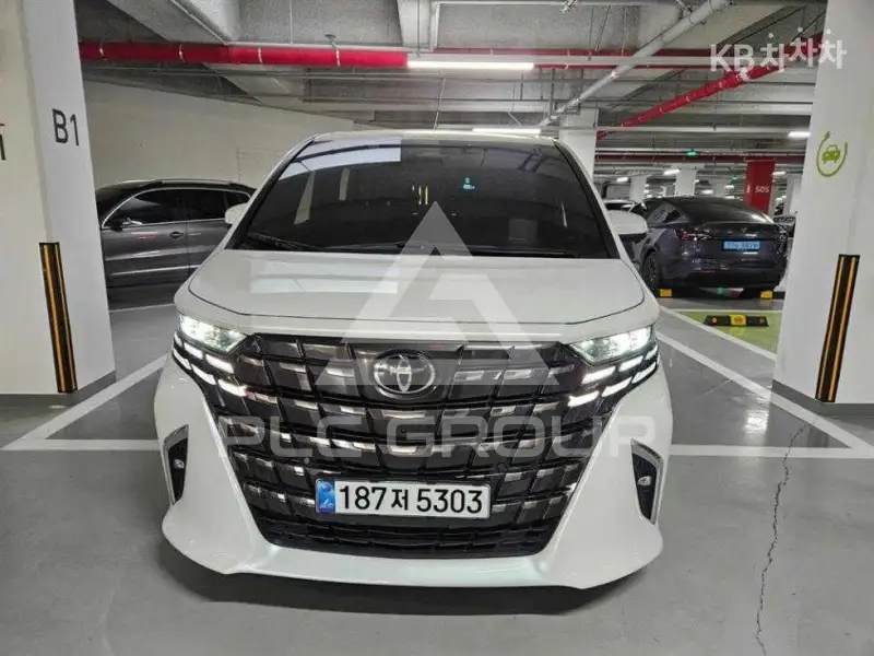 2023 Toyota Alphard