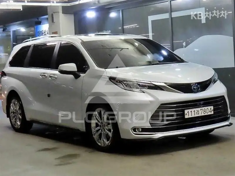 2023 Toyota Sienna