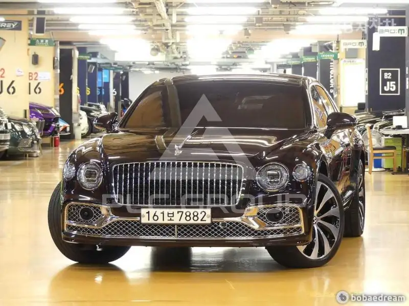 2023 Bentley Flying