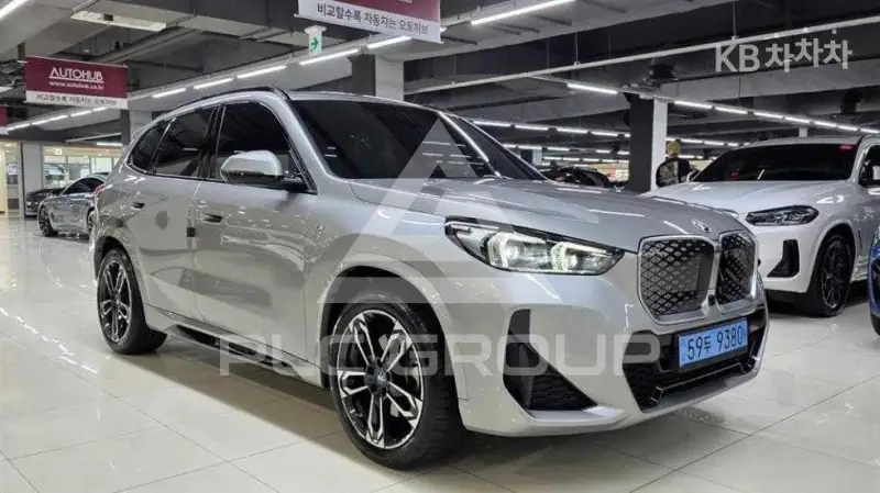 2024 BMW iX