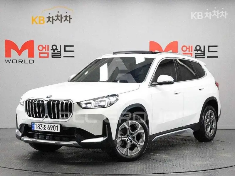 2024 BMW X1