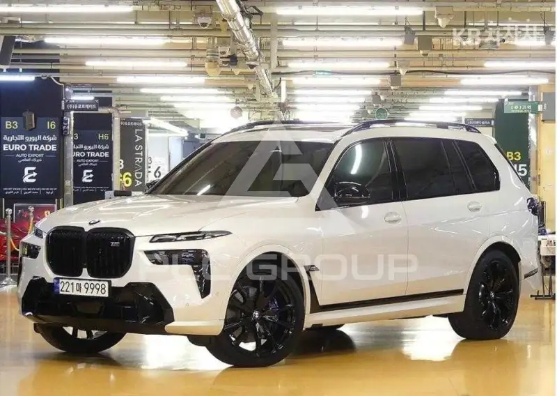 2024 BMW X7