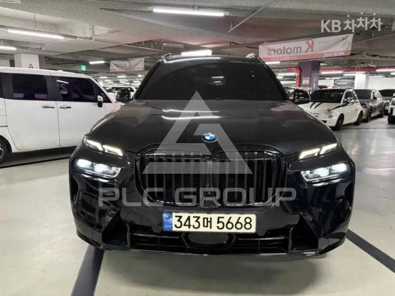 2024 BMW X7