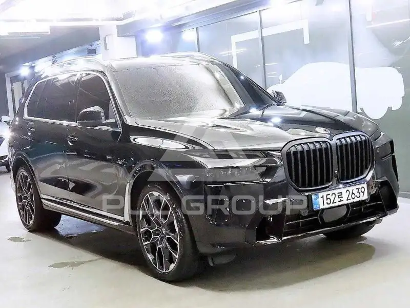 2024 BMW X7