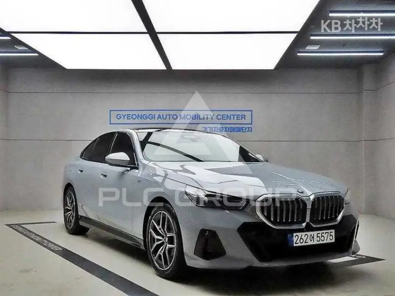2024 BMW 5 Series