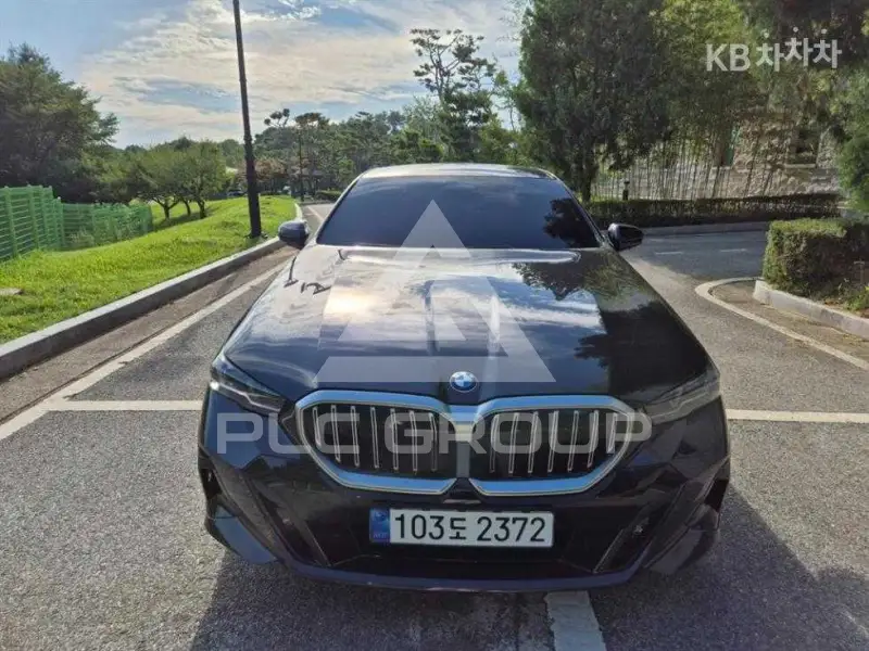 2024 BMW 5 Series