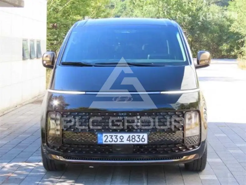 2024 Hyundai Staria
