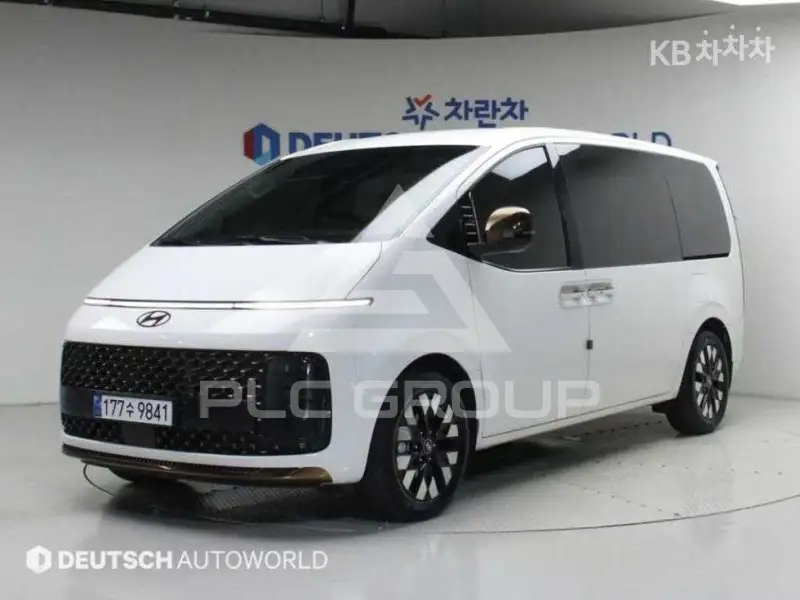 2024 Hyundai Staria