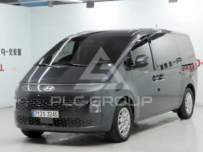 2024 Hyundai Staria