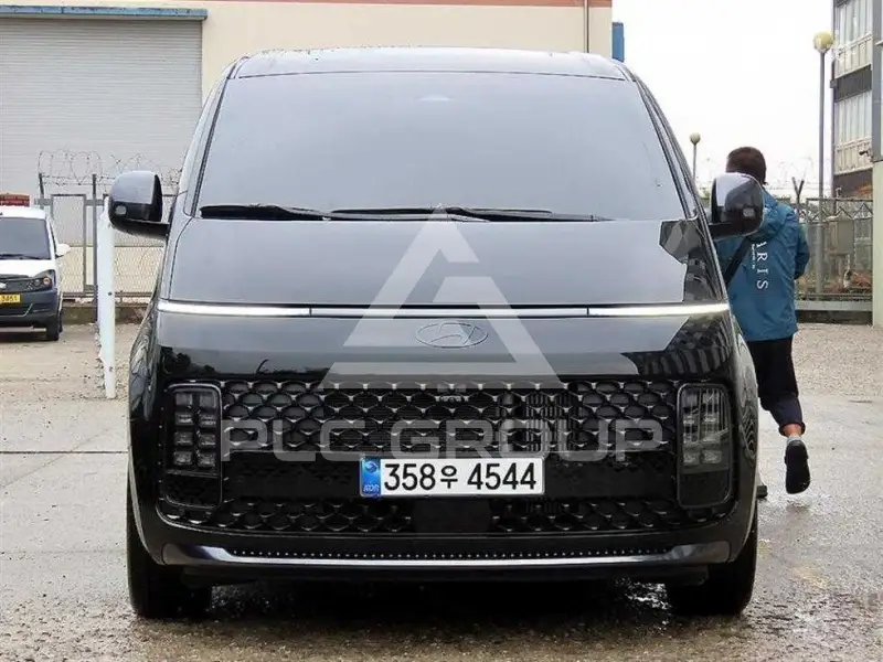 2024 Hyundai Staria
